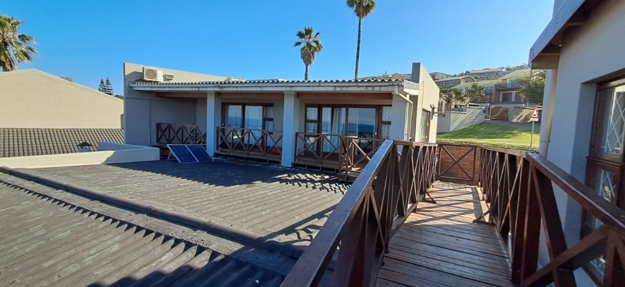  Bedroom Property for Sale in Winterstrand Eastern Cape